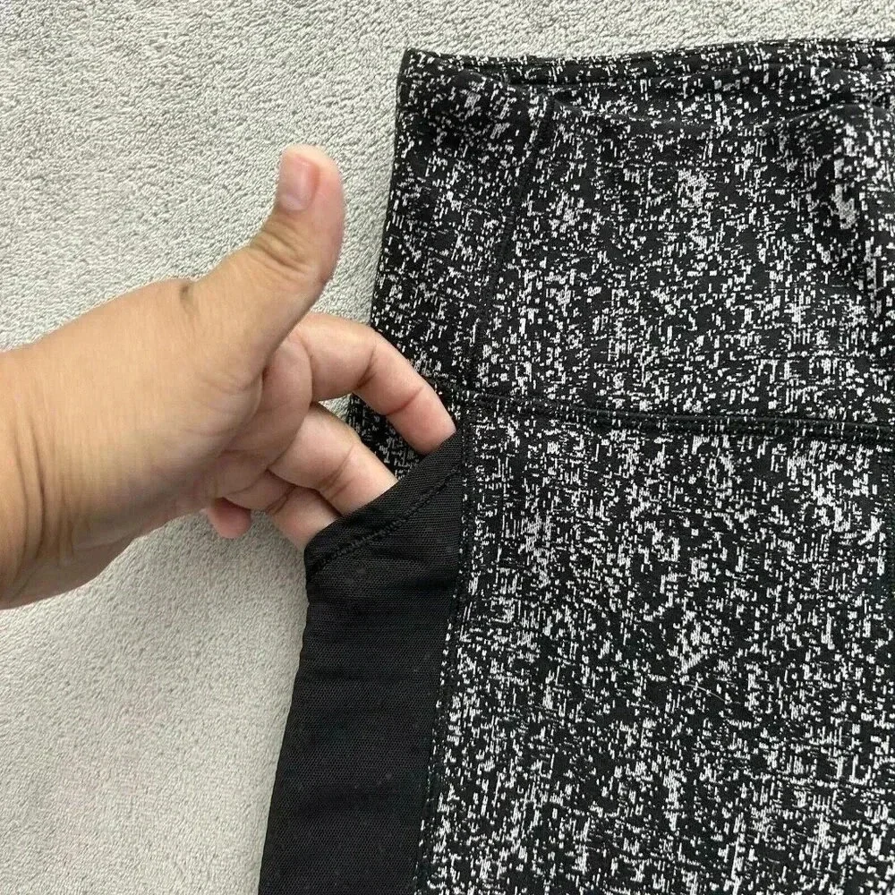 Lululemon Leggings Womens 2 Fit Physique Crop Luon Suited Jacquard Black White